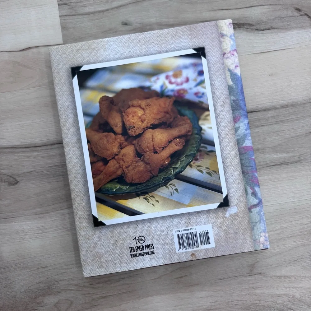 Mrs. Wilkes Boardinghouse Cookbook Savannah Georgia southern homemade food